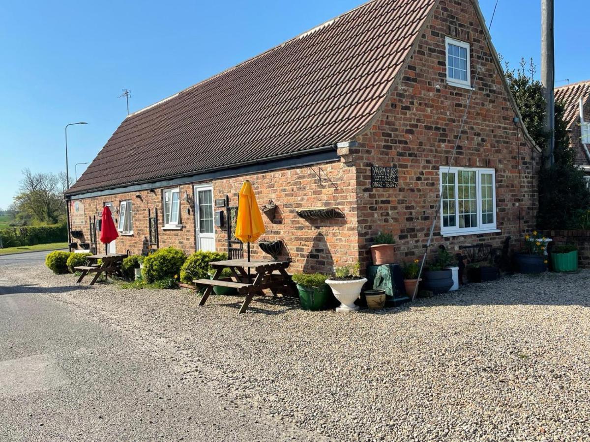 Yarm Cottages Sleeping 6 Forge And Smythy Kirklevington Exterior photo